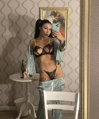 Анкета проститутки Елизавета - Фото 1, Чодраял, 23 года, №2421